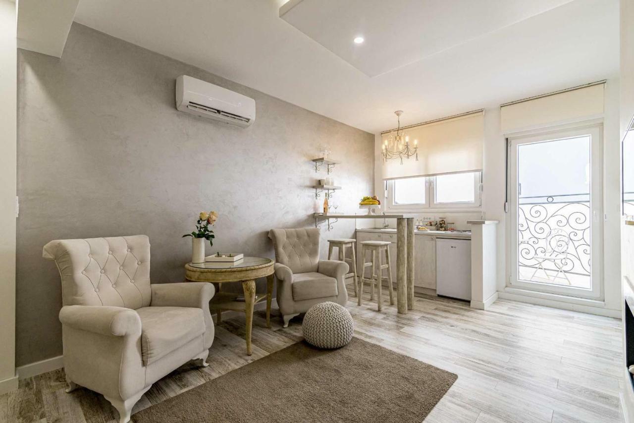 Ferienwohnung Joli Belgrad Exterior foto
